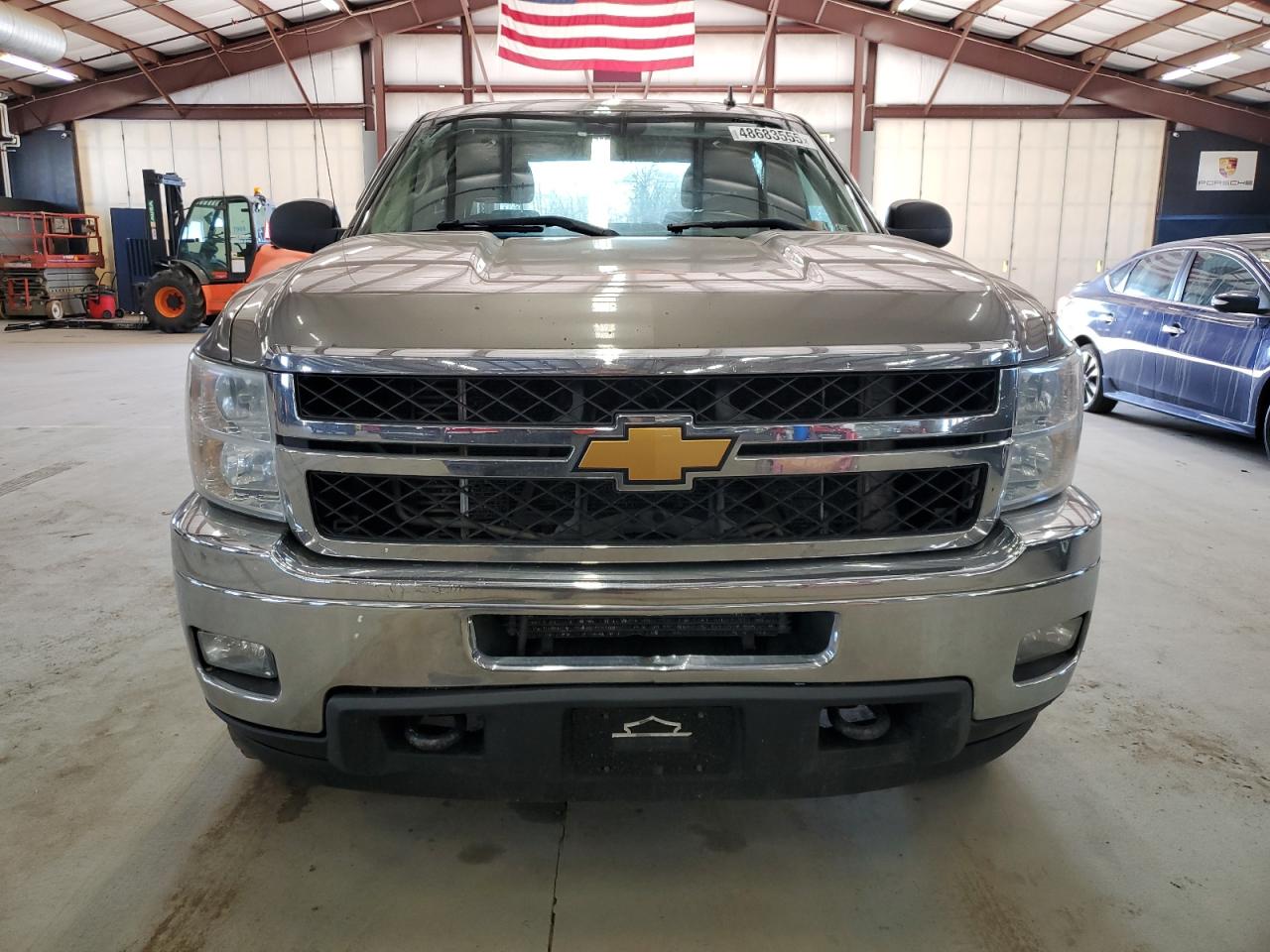 2014 Chevrolet Silverado VIN 1GC1KXC86EF103405 Copart auction photo, minor dent/scratches damage thumbnail 5