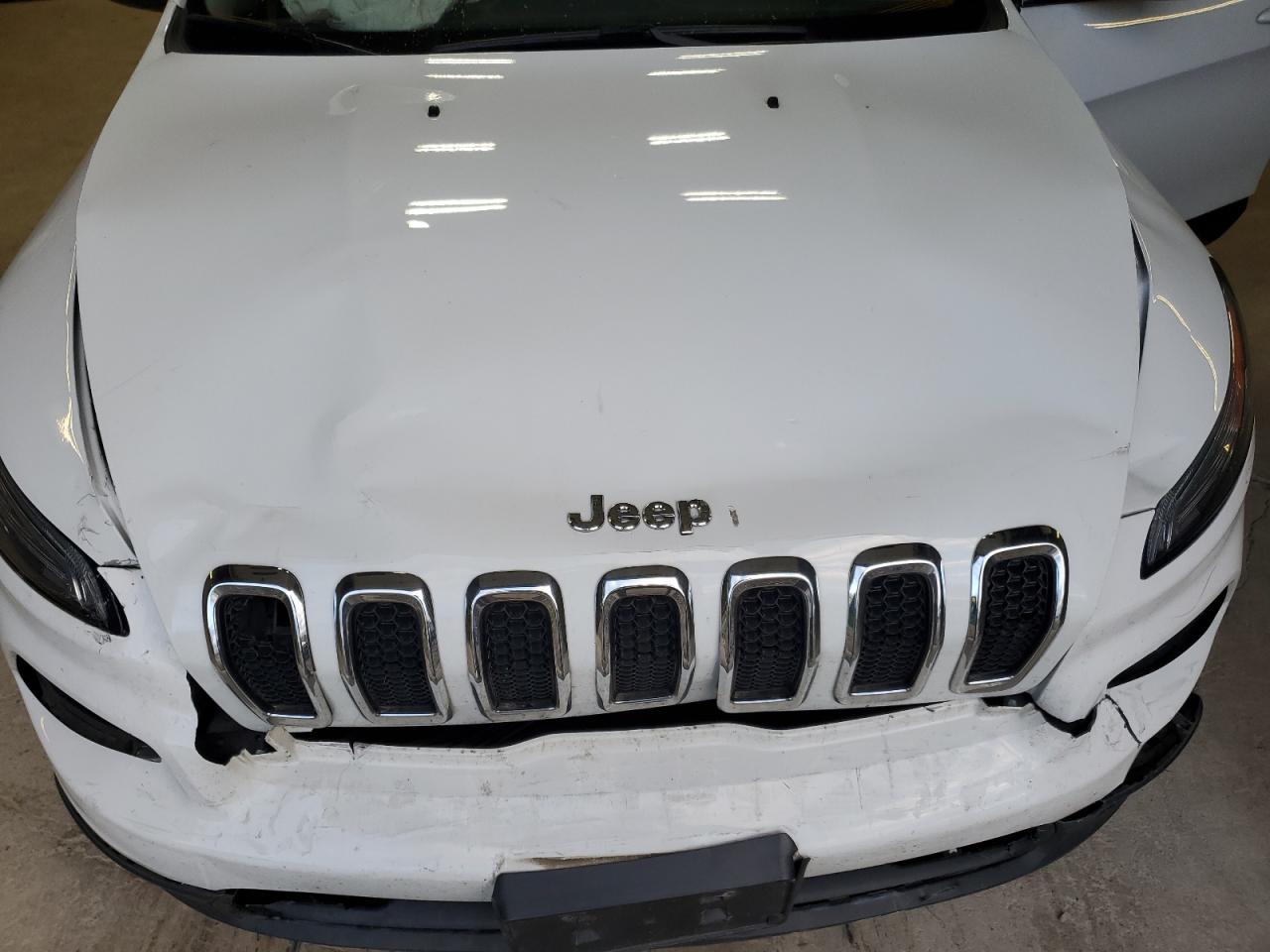 2016 Jeep Grand Cherokee VIN 1C4PJMCB3GW210924 Copart auction photo, front end damage thumbnail 13