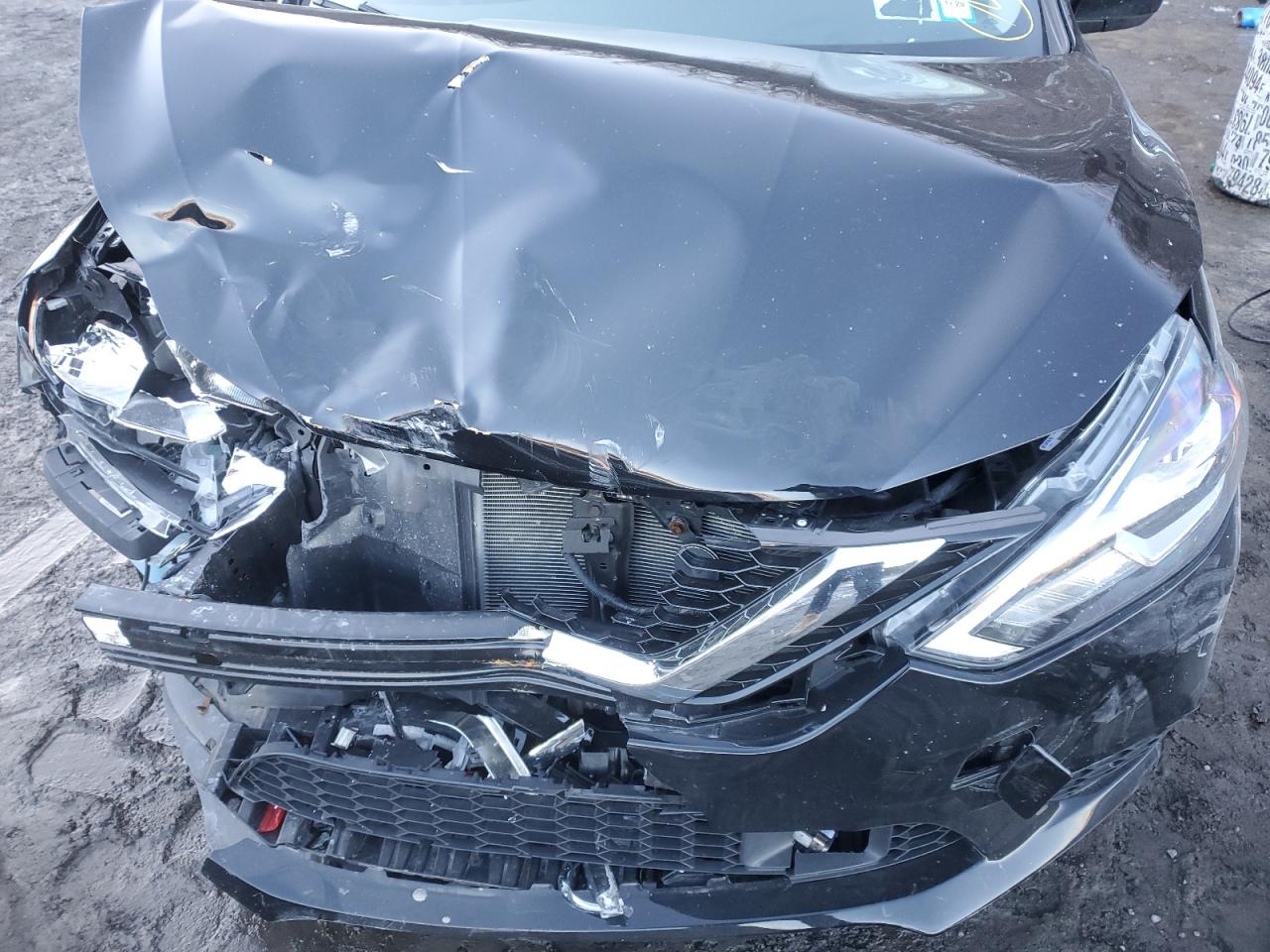 2019 Nissan Sentra VIN 3N1AB7AP0KY231110 Copart auction photo, front end / minor dent/scratches damage thumbnail 13