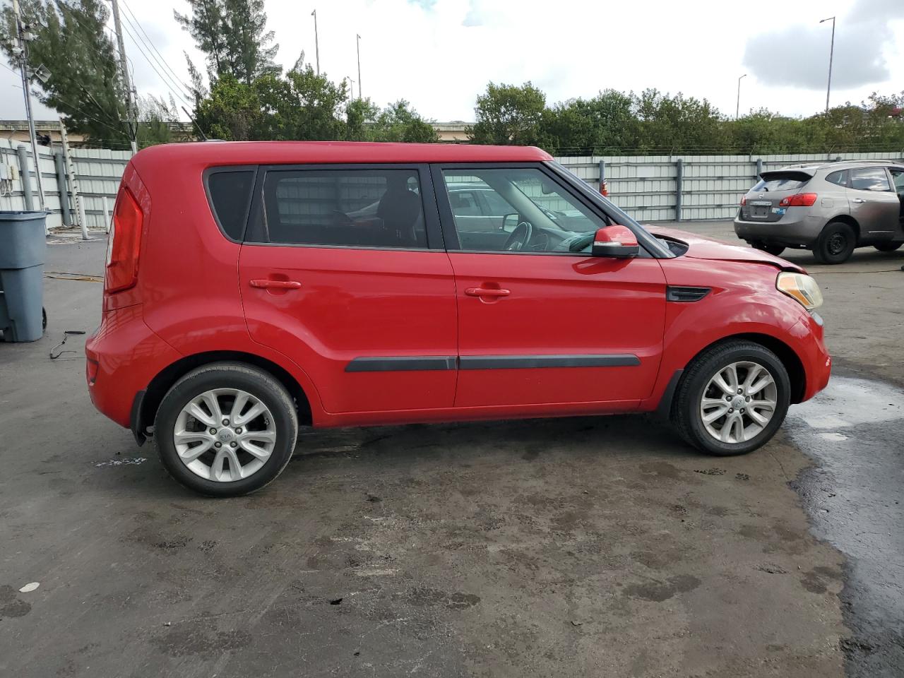 2013 KIA Soul VIN KNDJT2A61D7523003 Copart auction photo, front end damage thumbnail 3