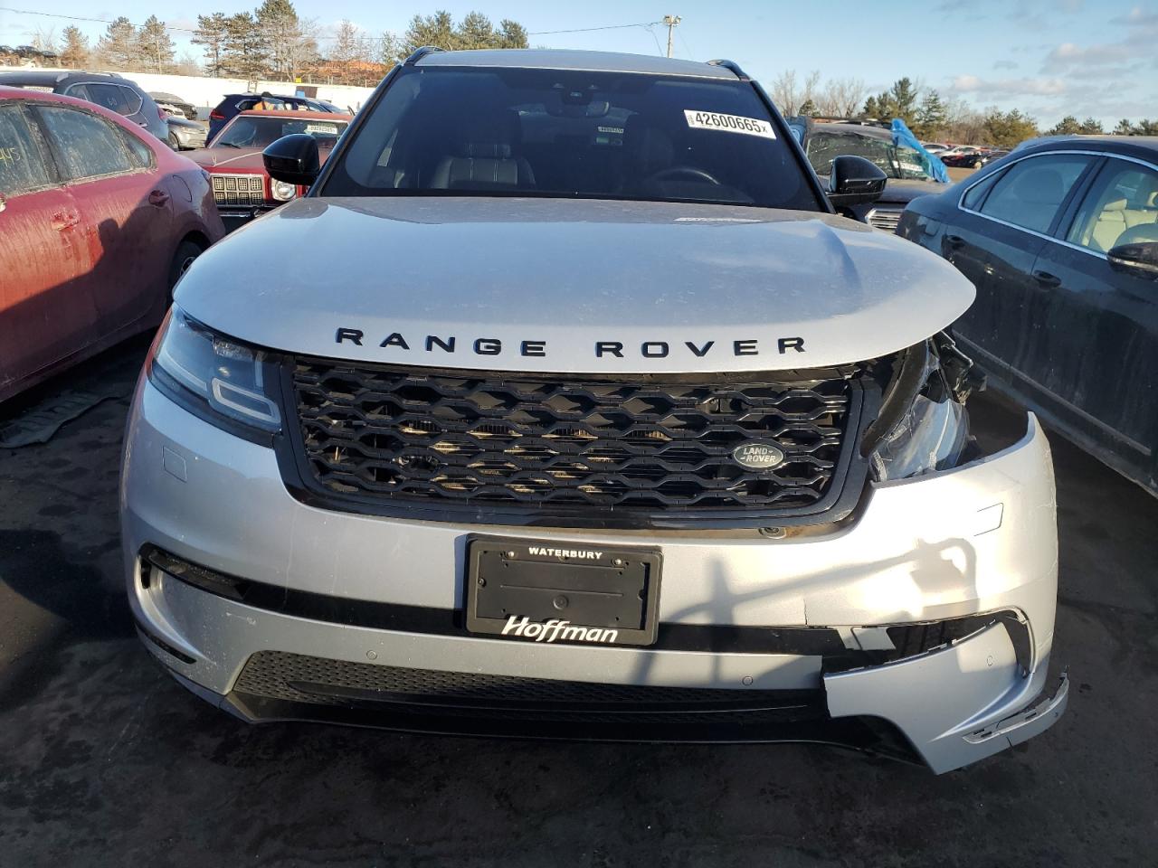 2019 Land Rover Range Rover VIN SALYB2EXXKA215017 Copart auction photo, front end damage thumbnail 5