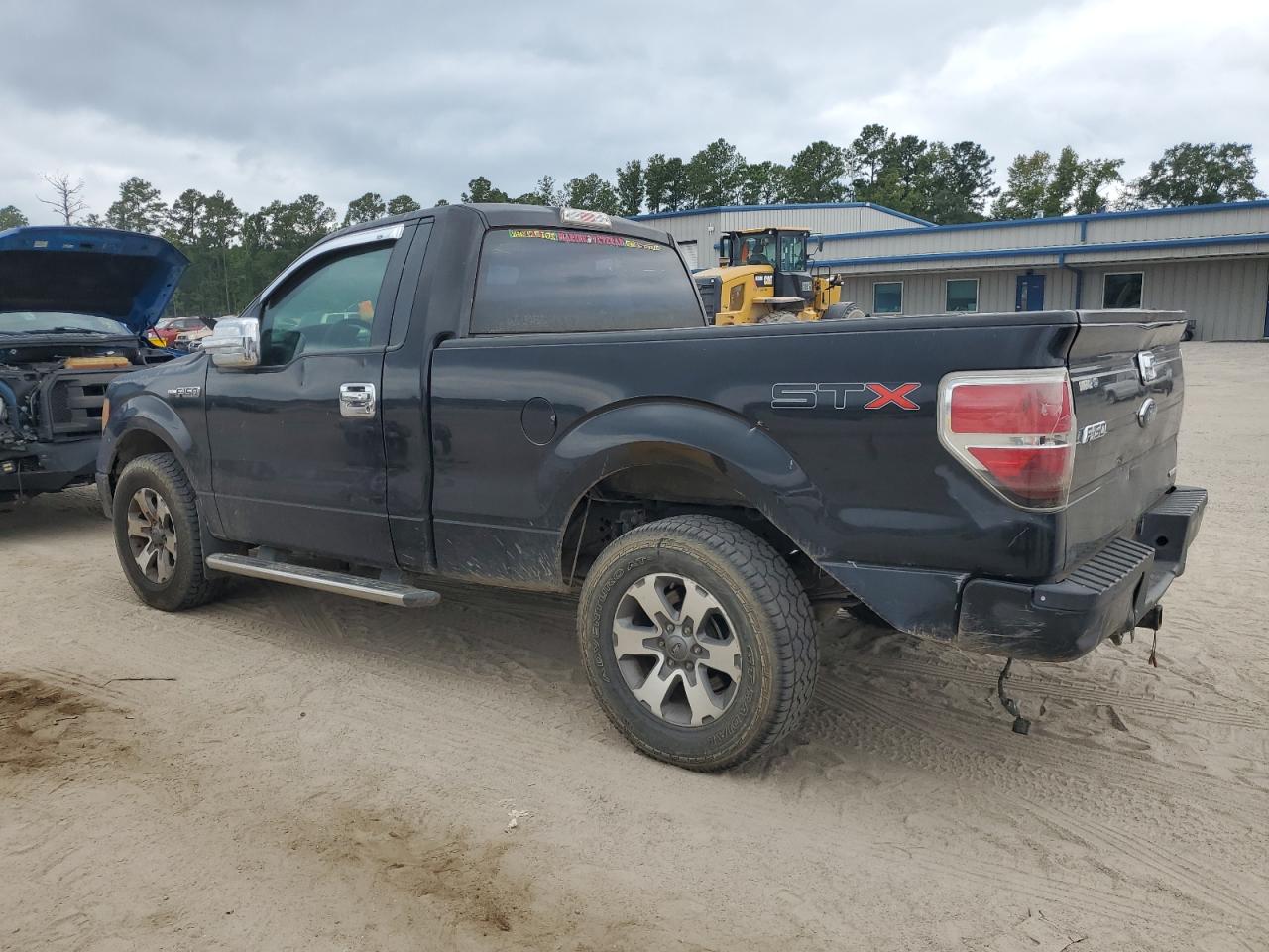 2013 Ford F-150 VIN 1FTMF1CF2DFC46329 Copart auction photo, all over damage thumbnail 2