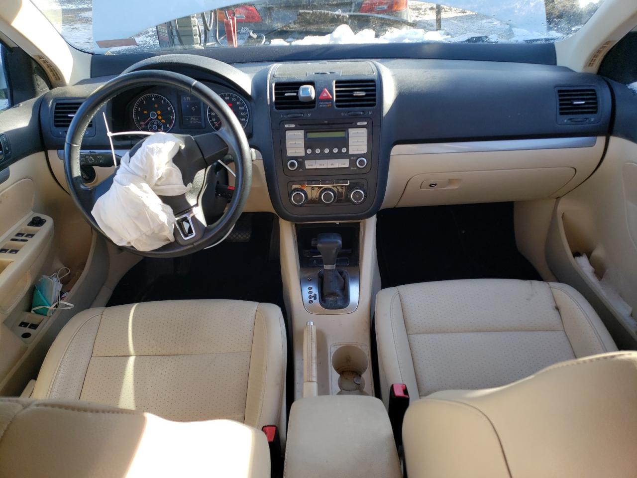 2010 Volkswagen Jetta VIN 3VWAX7AJ3AM074895 Copart auction photo, front end / minor dent/scratches damage thumbnail 8