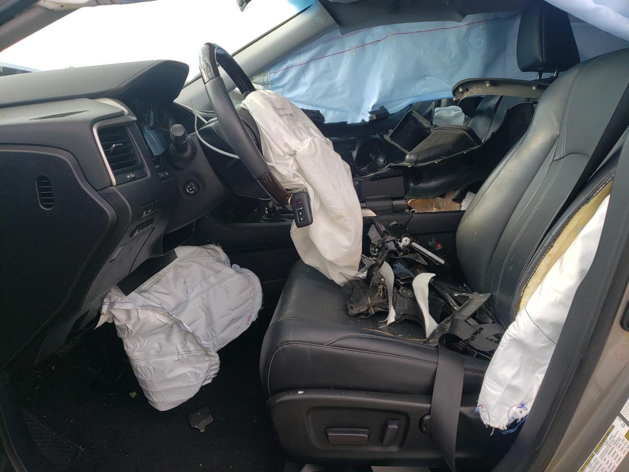2019 Lexus RX VIN 2T2ZZMCA9KC129058 Copart auction photo, front end damage thumbnail 7