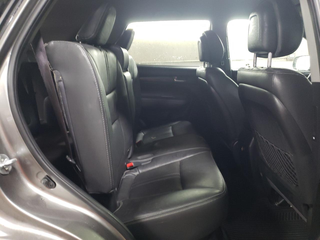 2011 KIA Sorento VIN 5XYKUDA19BG150729 Copart auction photo, front end / minor dent/scratches damage thumbnail 11