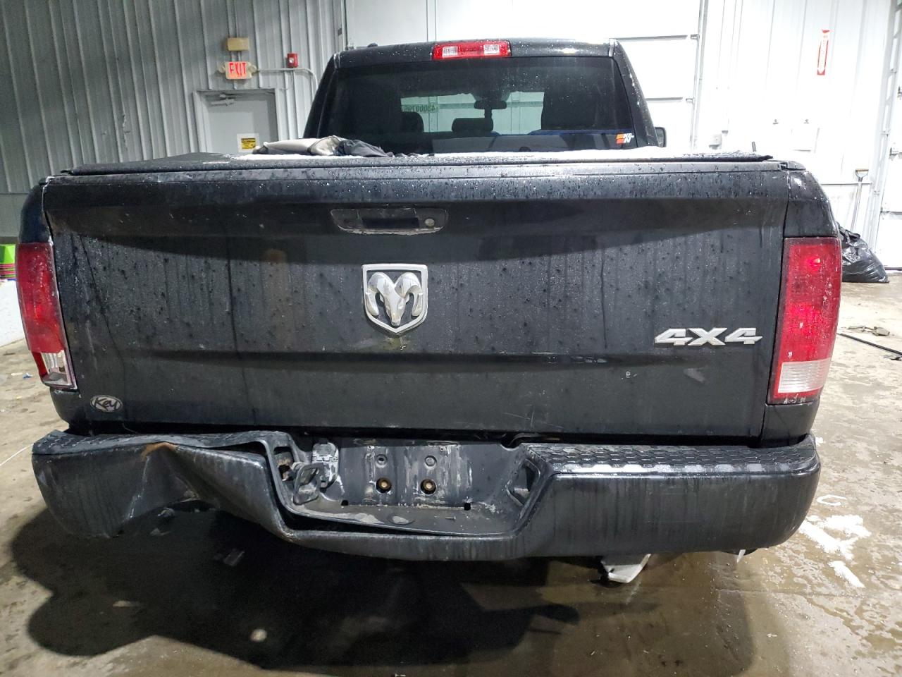 2018 RAM 1500 VIN 1C6RR7FG6JS200632 Copart auction photo, rear end / front end damage thumbnail 6