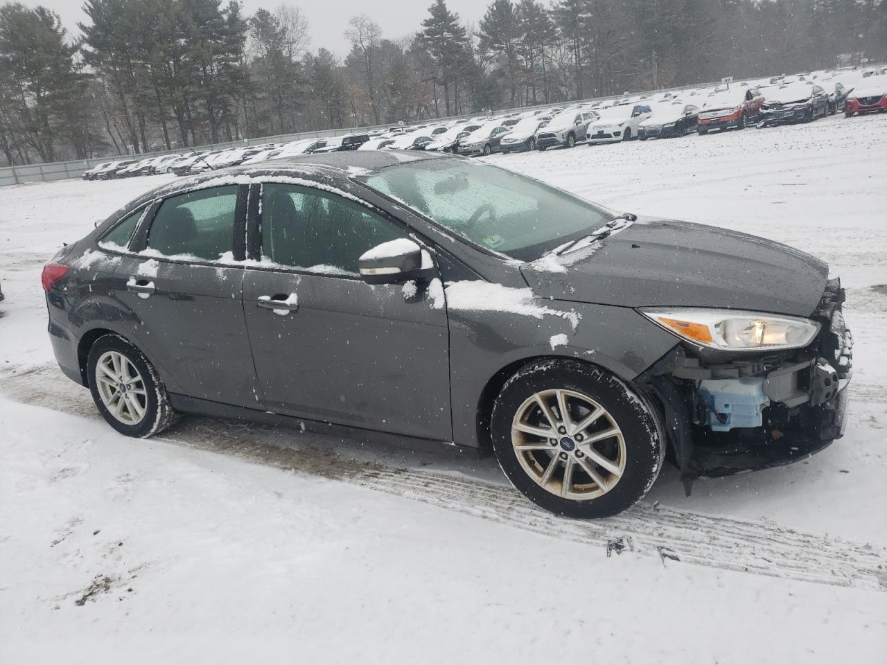 2016 Ford Focus VIN 1FADP3F24GL375458 Copart auction photo, front end damage thumbnail 4
