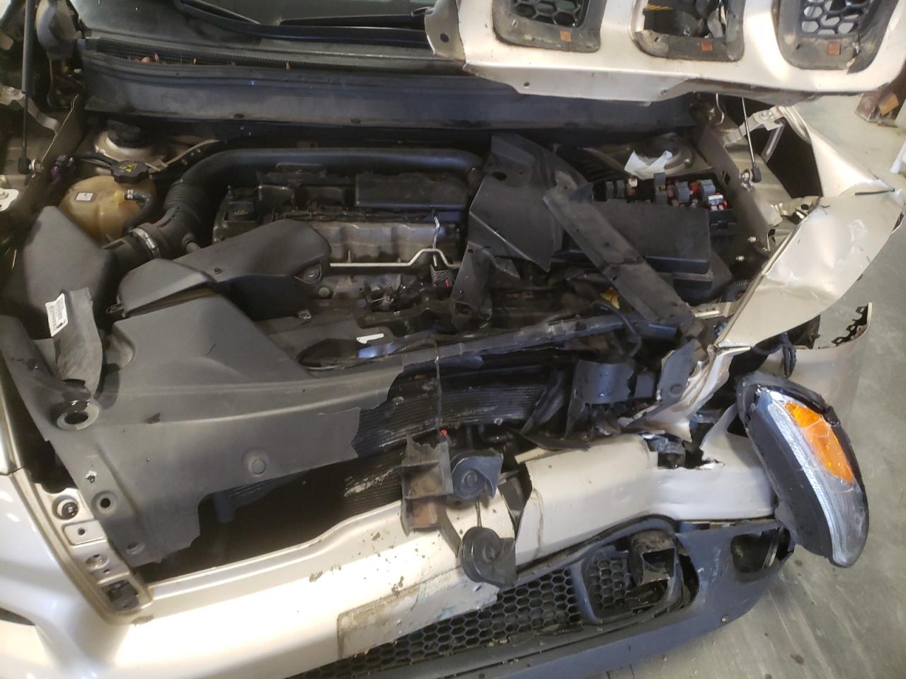 2015 Jeep Grand Cherokee VIN 1C4PJLCB9FW637775 Copart auction photo, front end / side damage thumbnail 13