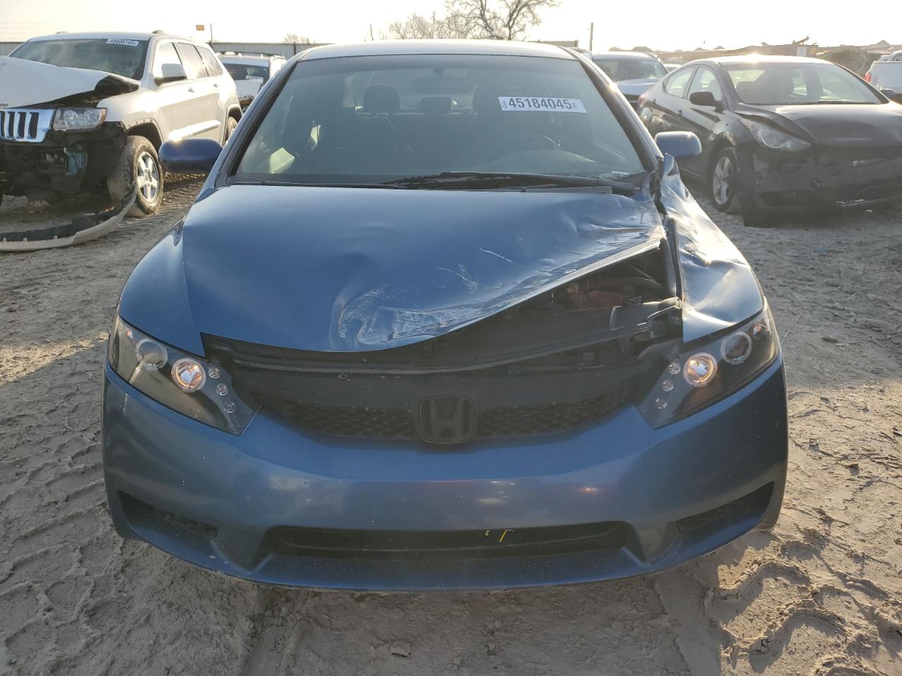 2011 Honda Civic VIN 19XFA1F50BE038452 Copart auction photo, front end / side damage thumbnail 5