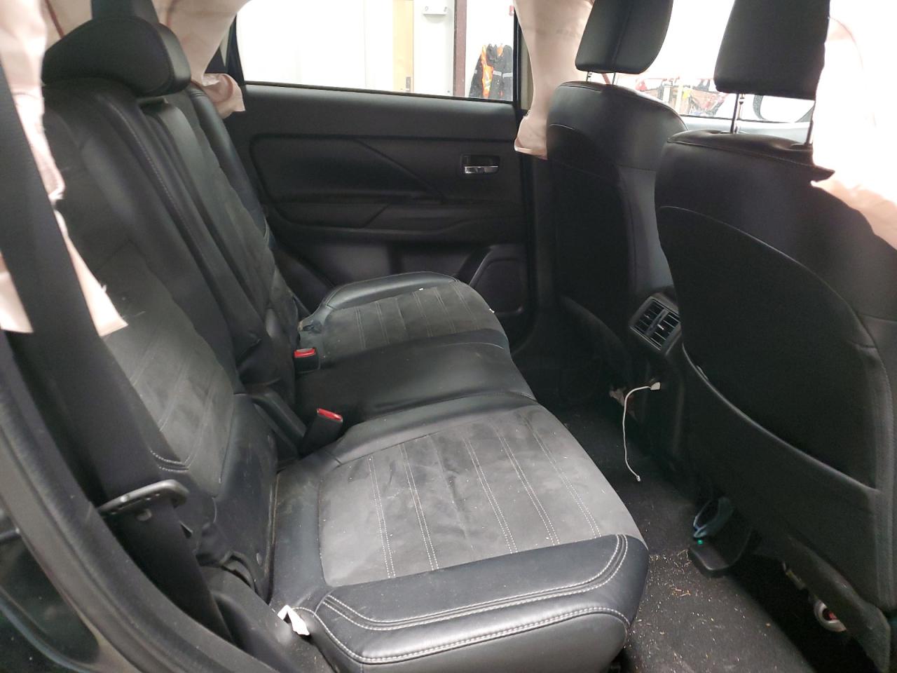 2019 Mitsubishi Outlander VIN JA4AZ3A38KJ002087 Copart auction photo, rear end damage thumbnail 11