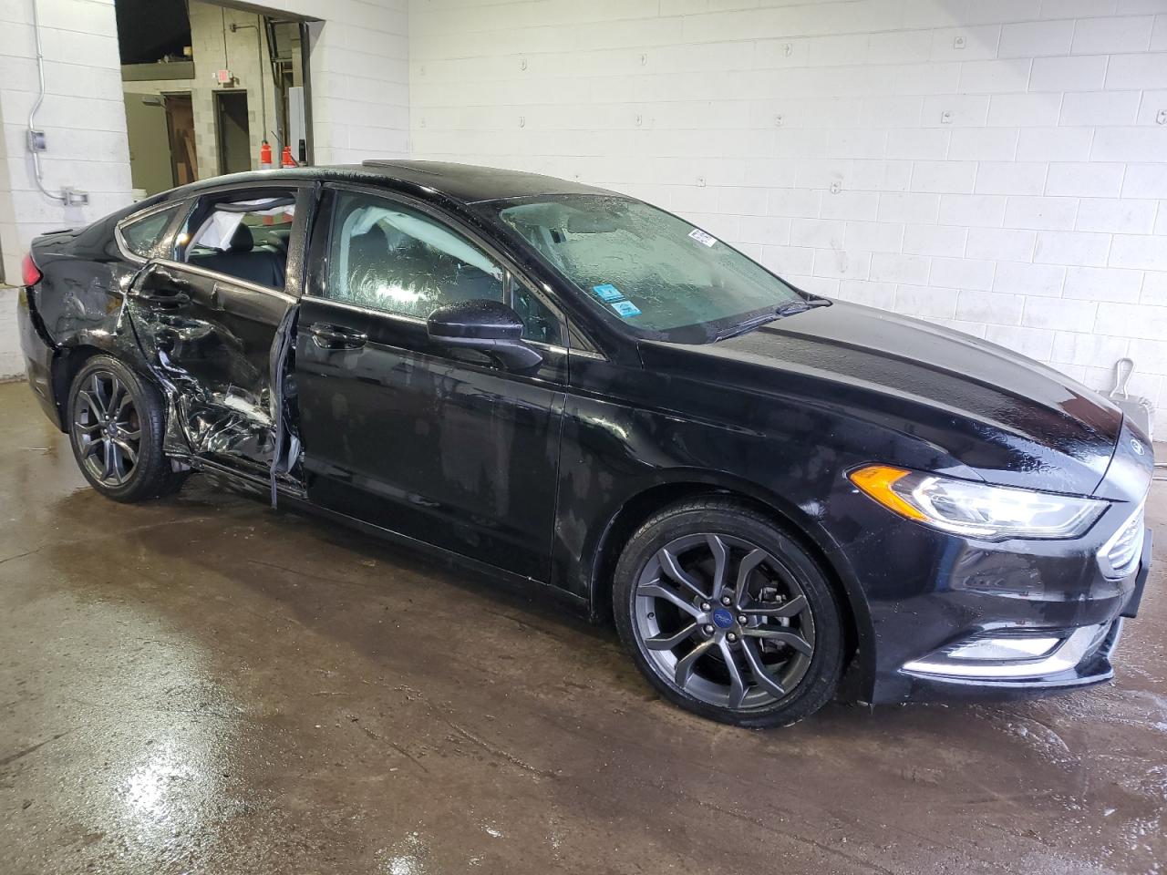 2018 Ford Fusion VIN 3FA6P0H74JR113822 Copart auction photo, side / rear end damage thumbnail 4