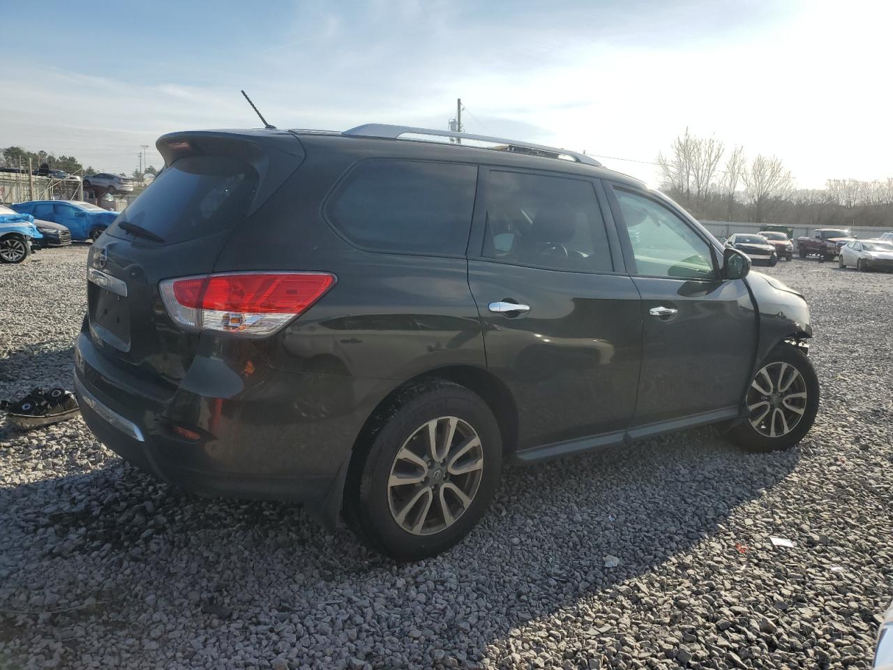 2016 Nissan Pathfinder VIN 5N1AR2MN1GC624194 Copart auction photo, front end damage thumbnail 3