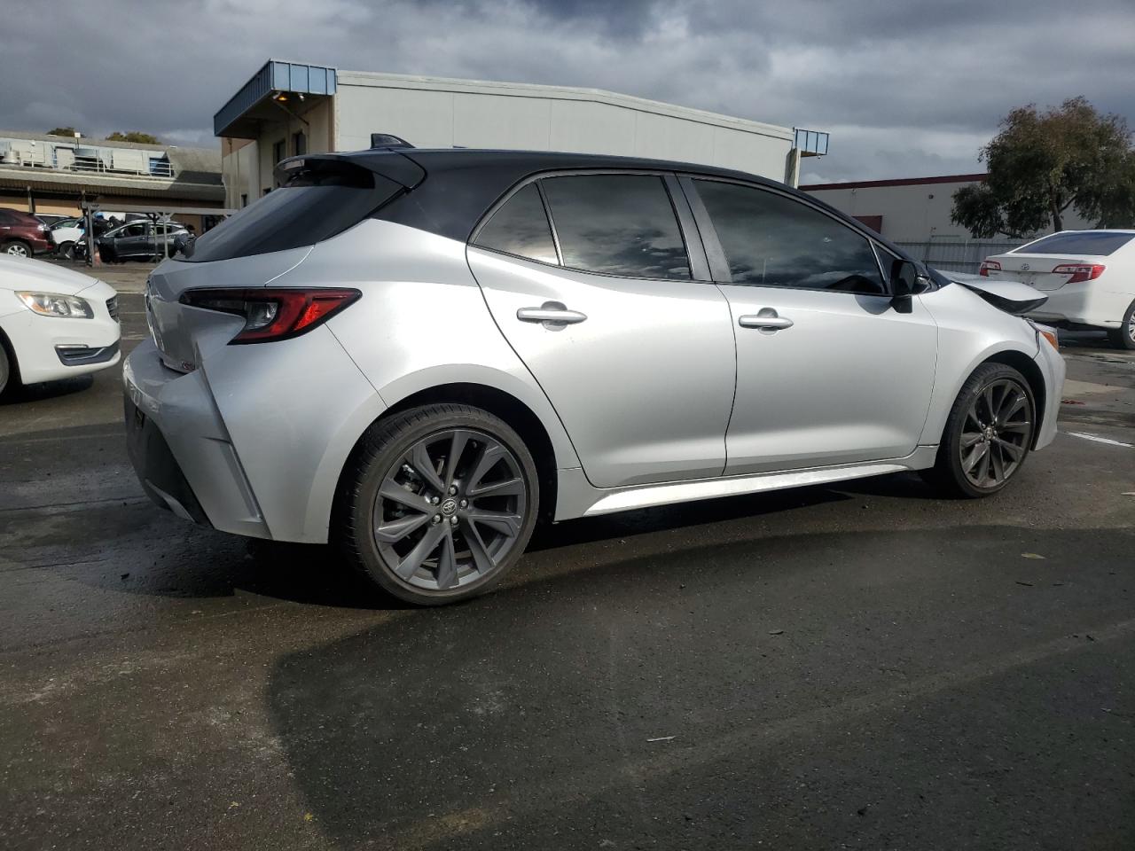 2024 Toyota Corolla VIN JTNC4MBE3R3217745 Copart auction photo, front end damage thumbnail 3