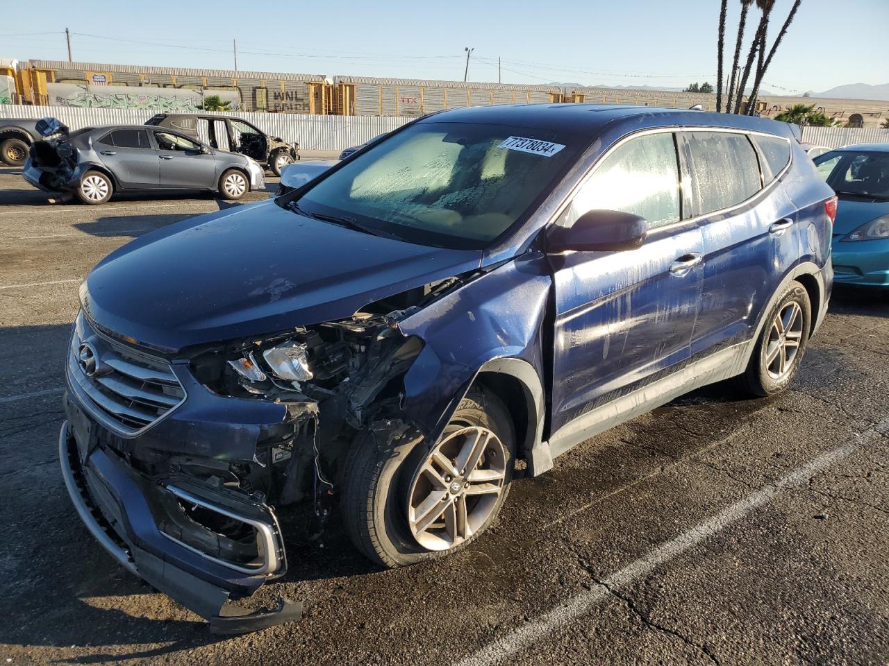 2017 Hyundai Santa Fe VIN 5XYZT3LBXHG499070