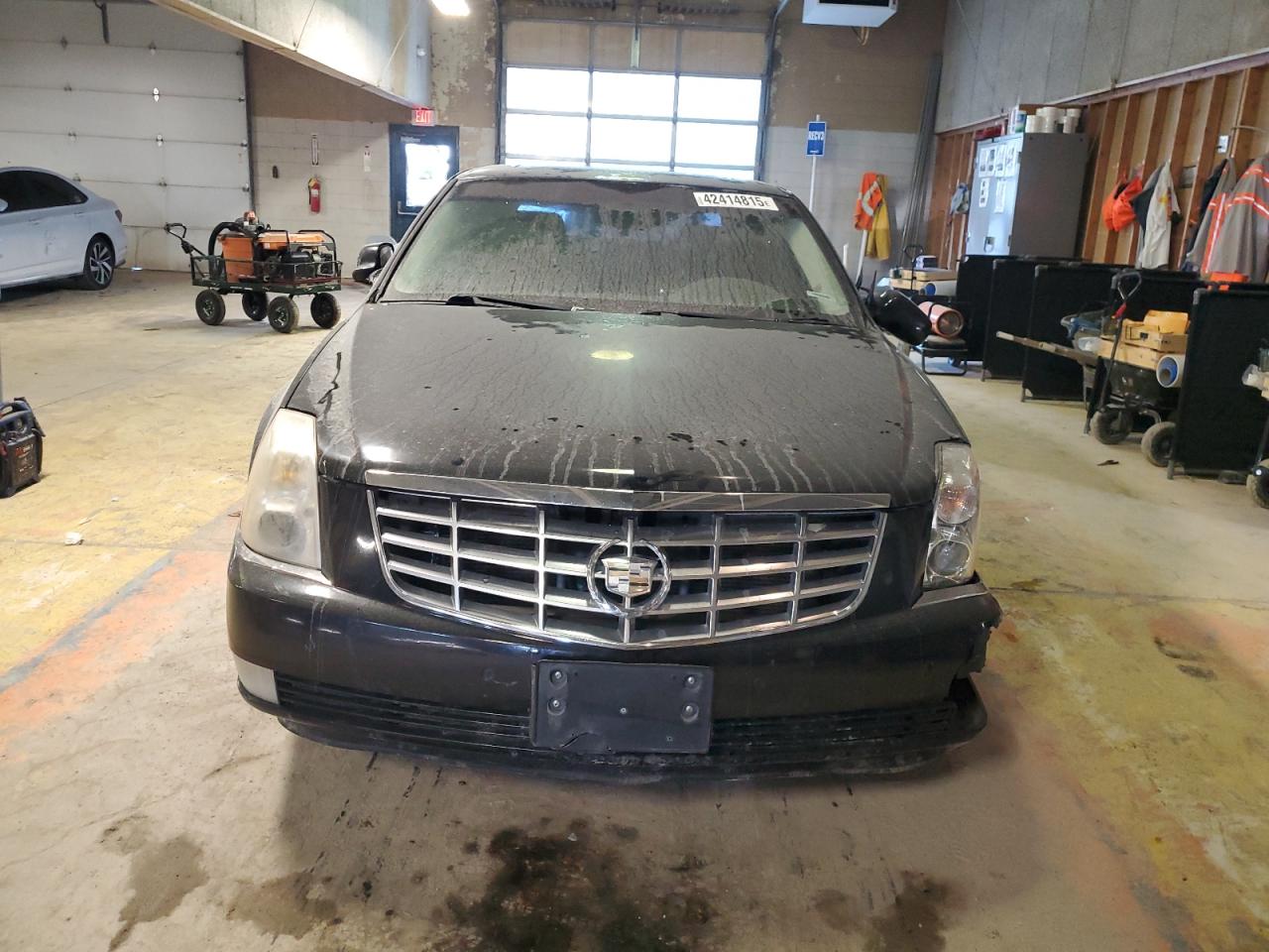 2007 Cadillac DTS VIN 1G6KD57Y77U212633 Copart auction photo, front end / side damage thumbnail 5