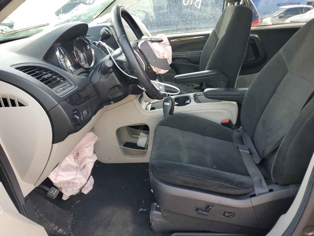 2016 Dodge Caravan VIN 2C4RDGCGXGR275811 Copart auction photo, front end / side damage thumbnail 7