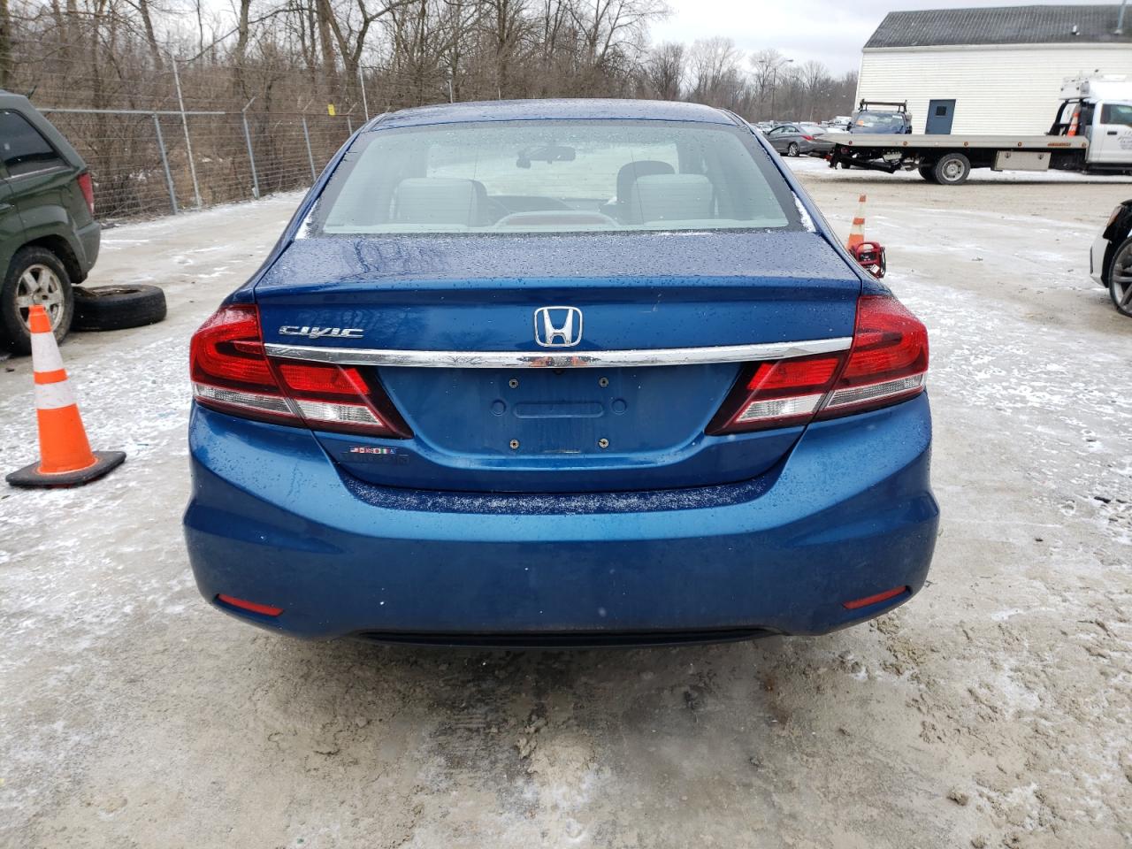 2015 Honda Civic VIN 19XFB2F56FE039887 Copart auction photo, front end damage thumbnail 6