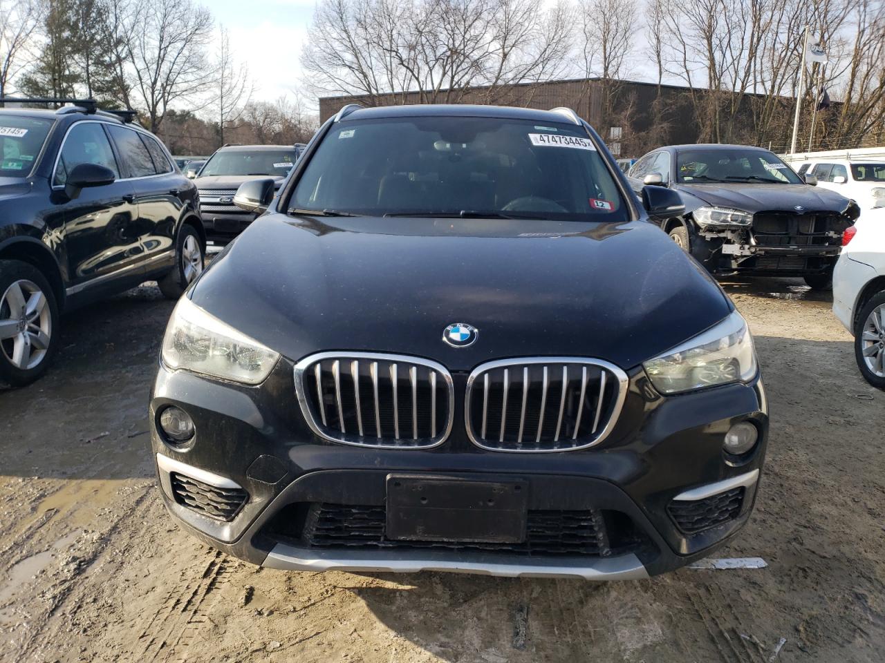 2017 BMW X1 VIN WBXHU7C30H5H33353 Copart auction photo, rear end / minor dent/scratches damage thumbnail 5