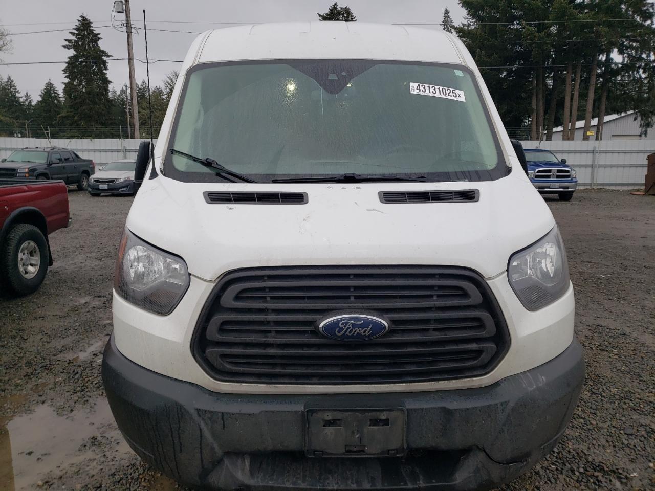 2017 Ford Transit VIN 1FTYR1CM1HKB21407 Copart auction photo, rear end / side damage thumbnail 5