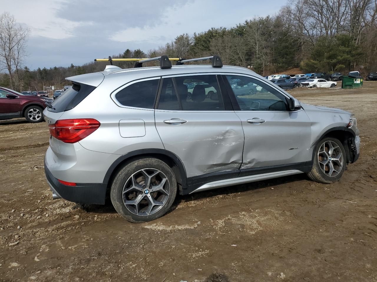 2018 BMW X1 VIN WBXHT3C39J5K24568 Copart auction photo, side / front end damage thumbnail 3