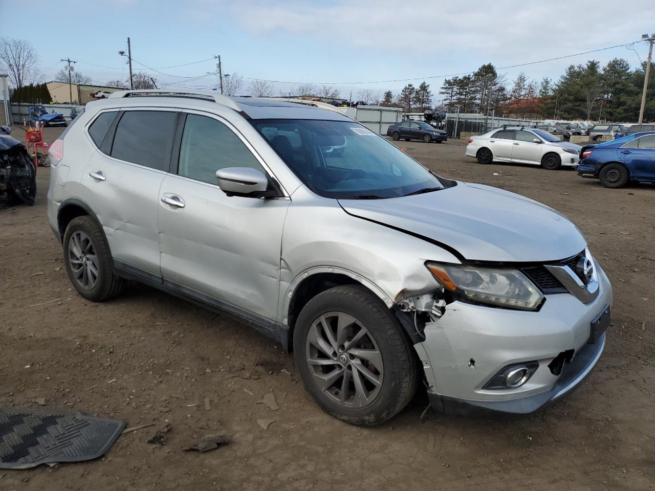 2016 Nissan Rogue VIN 5N1AT2MV1GC801358 Copart auction photo, front end / side damage thumbnail 4