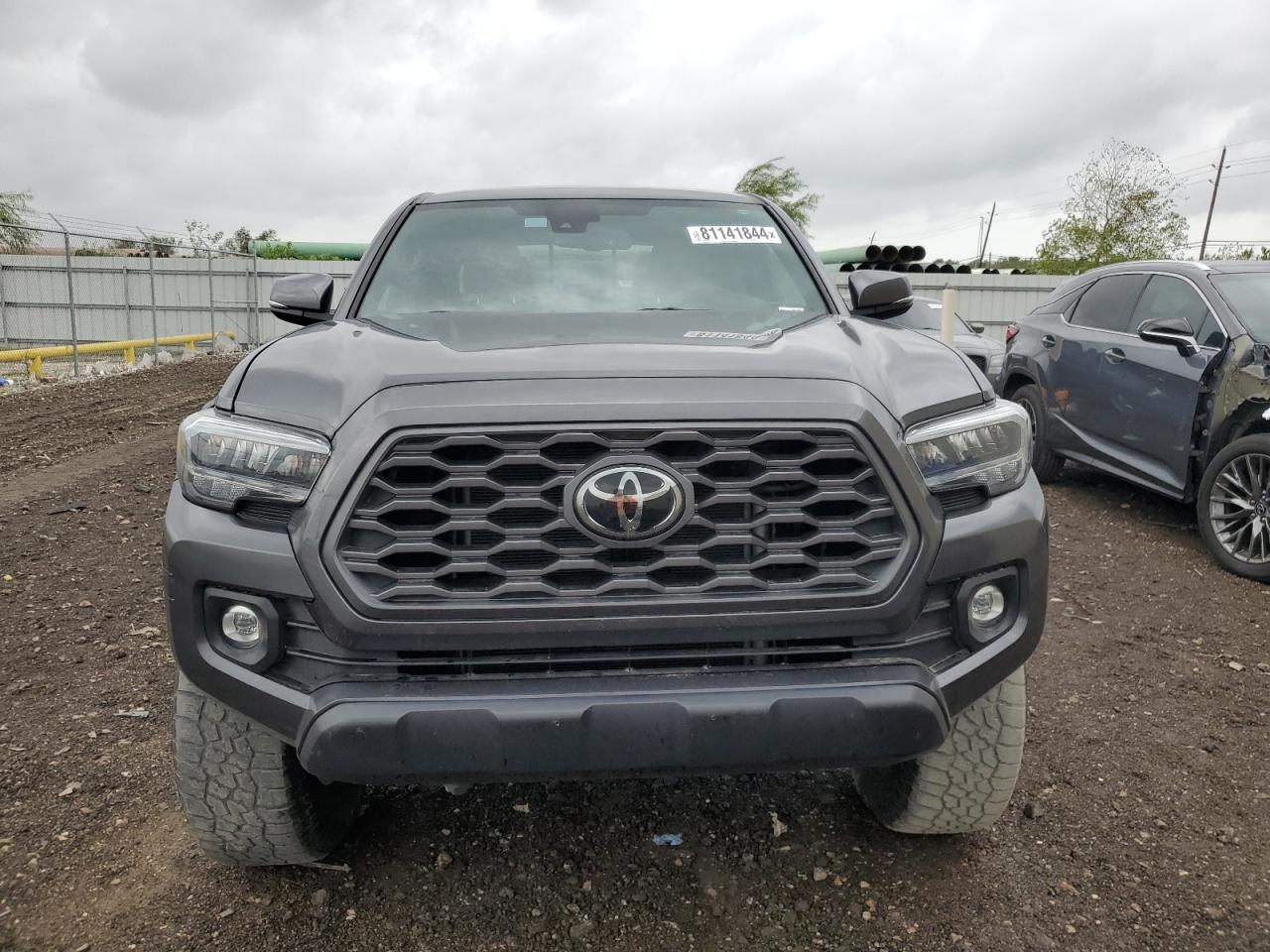 2022 Toyota Tacoma VIN 3TMDZ5BN9NM133275 Copart auction photo, mechanical / minor dent/scratches damage thumbnail 5