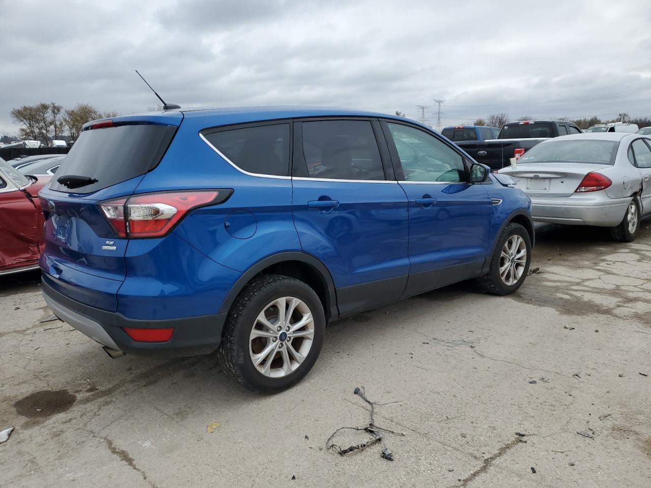 2017 Ford Escape VIN 1FMCU0GD6HUC55861 Copart auction photo, front end damage thumbnail 3
