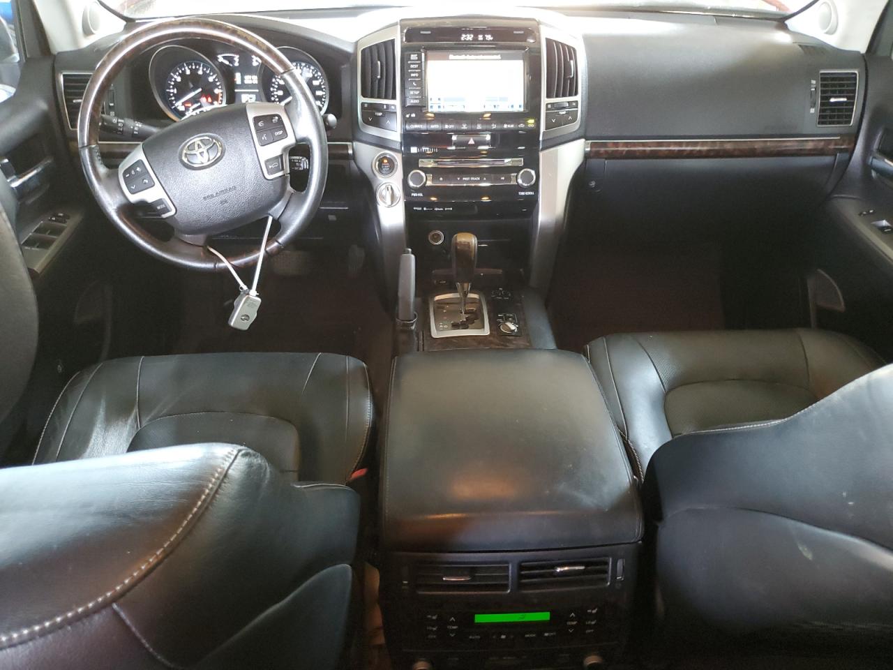 2015 Toyota Land Cruiser VIN JTMHY7AJ5F4034593 Copart auction photo, vandalism / mechanical damage thumbnail 8