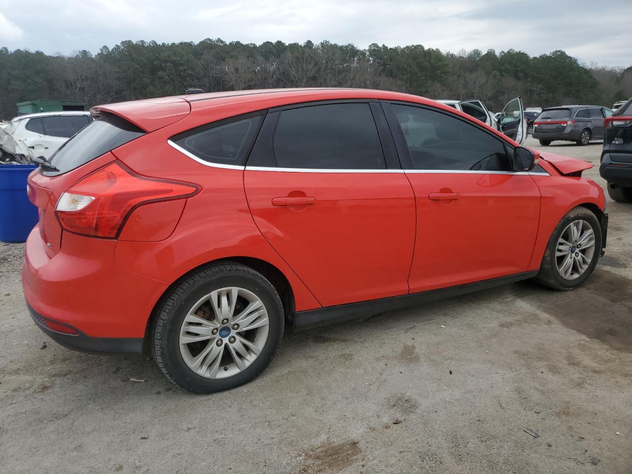2012 Ford Focus VIN 1FAHP3M23CL349318 Copart auction photo, front end damage thumbnail 3