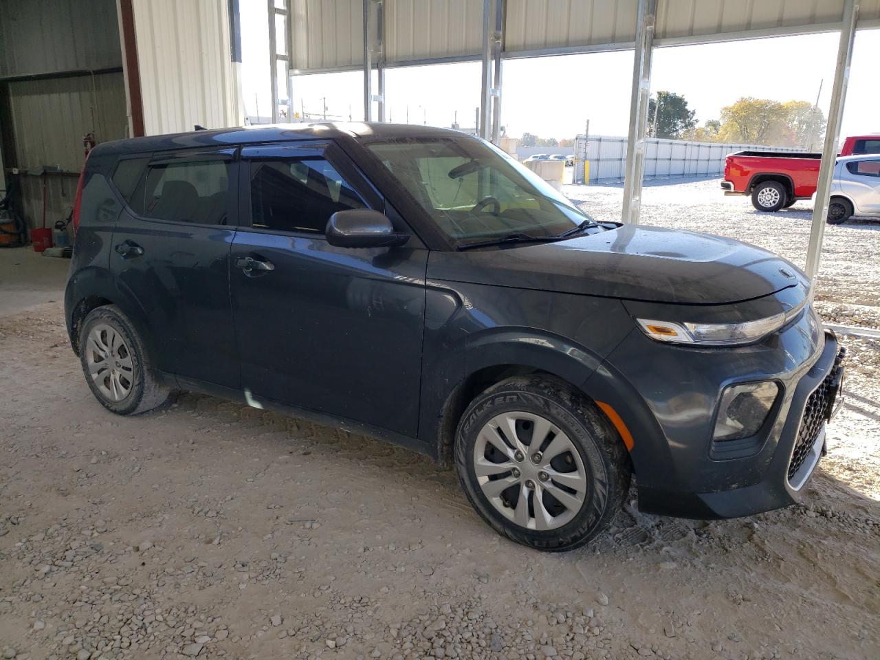 2020 KIA Soul VIN KNDJ23AU8L7010191 Copart auction photo, front end / minor dent/scratches damage thumbnail 4