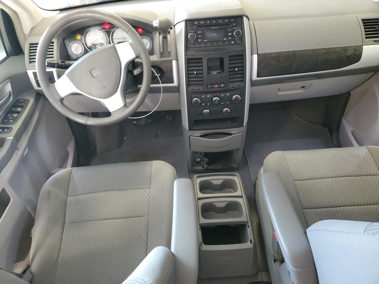 2010 Dodge Caravan VIN 2D4RN5D15AR210726 Copart auction photo, front end damage thumbnail 8