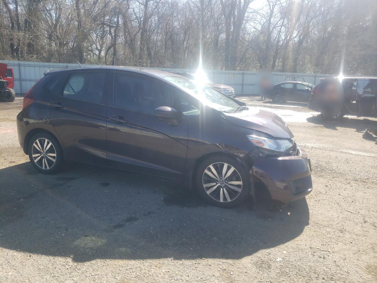 2015 Honda Fit VIN 3HGGK5H81FM729986 Copart auction photo, front end damage thumbnail 4