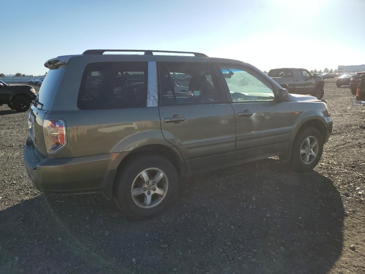 2007 Honda Pilot VIN 5FNYF18697B028794 Copart auction photo, front end damage thumbnail 3