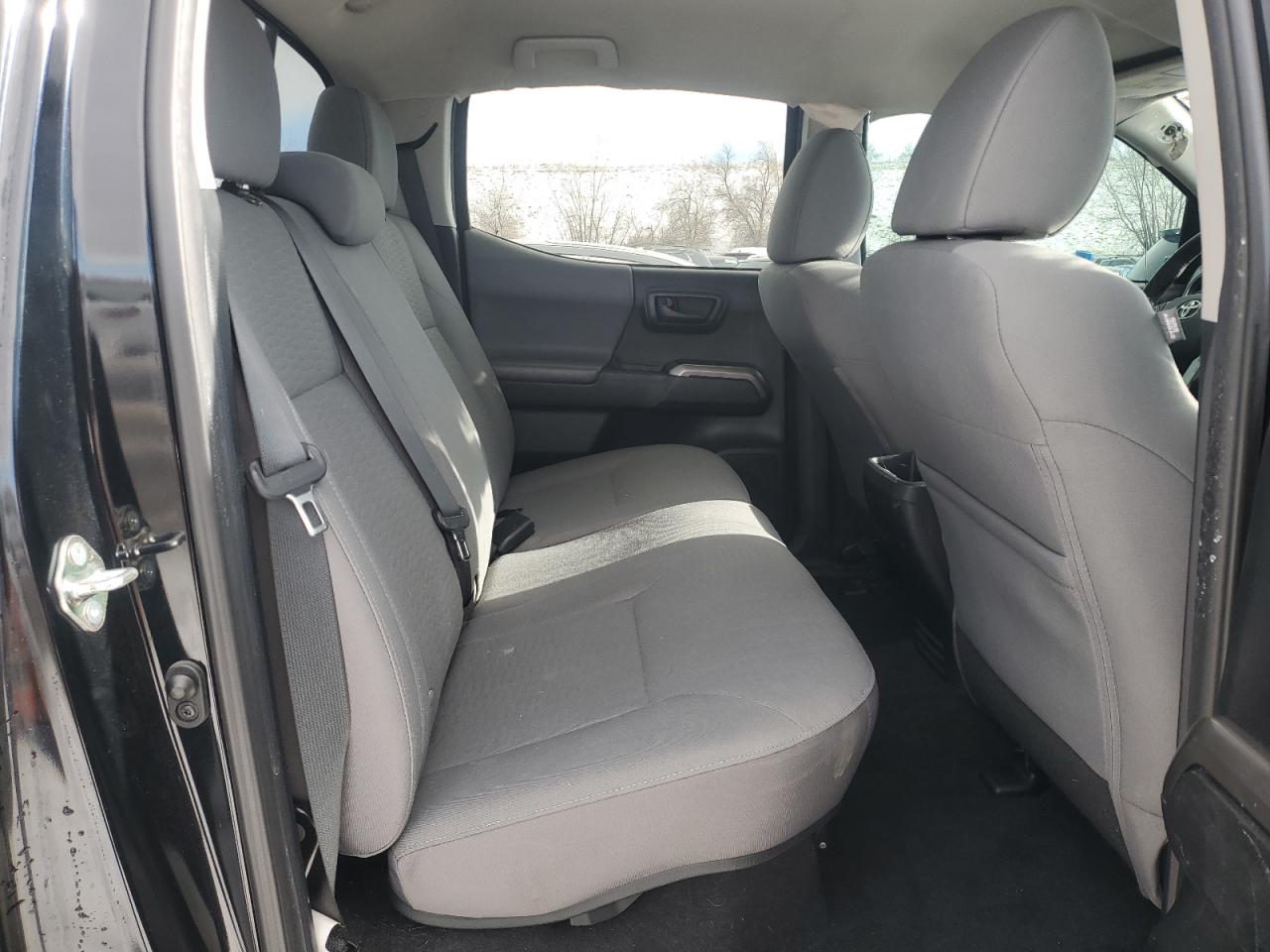 2019 Toyota Tacoma VIN 3TMCZ5AN4KM235818 Copart auction photo, front end / top/roof damage thumbnail 10