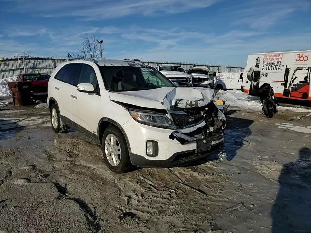 2015 KIA Sorento VIN 5XYKTCA60FG561368 Copart auction photo, front end / side damage thumbnail 12