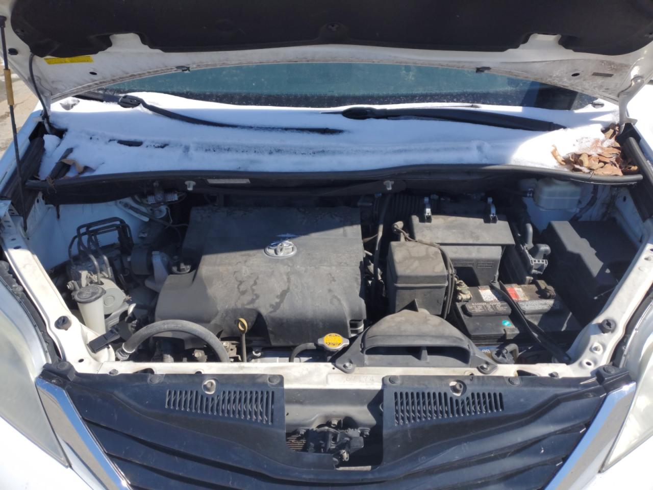 2014 Toyota Sienna VIN 5TDKK3DC2ES473234 Copart auction photo, side / rear end damage thumbnail 13