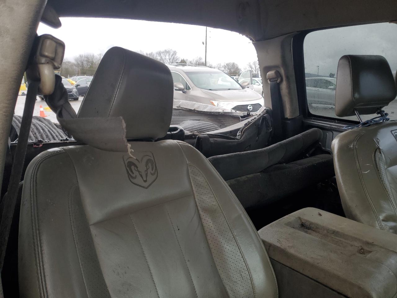 2002 Dodge RAM VIN 3D7HU18N42G198082 Copart auction photo, rear end / minor dent/scratches damage thumbnail 10
