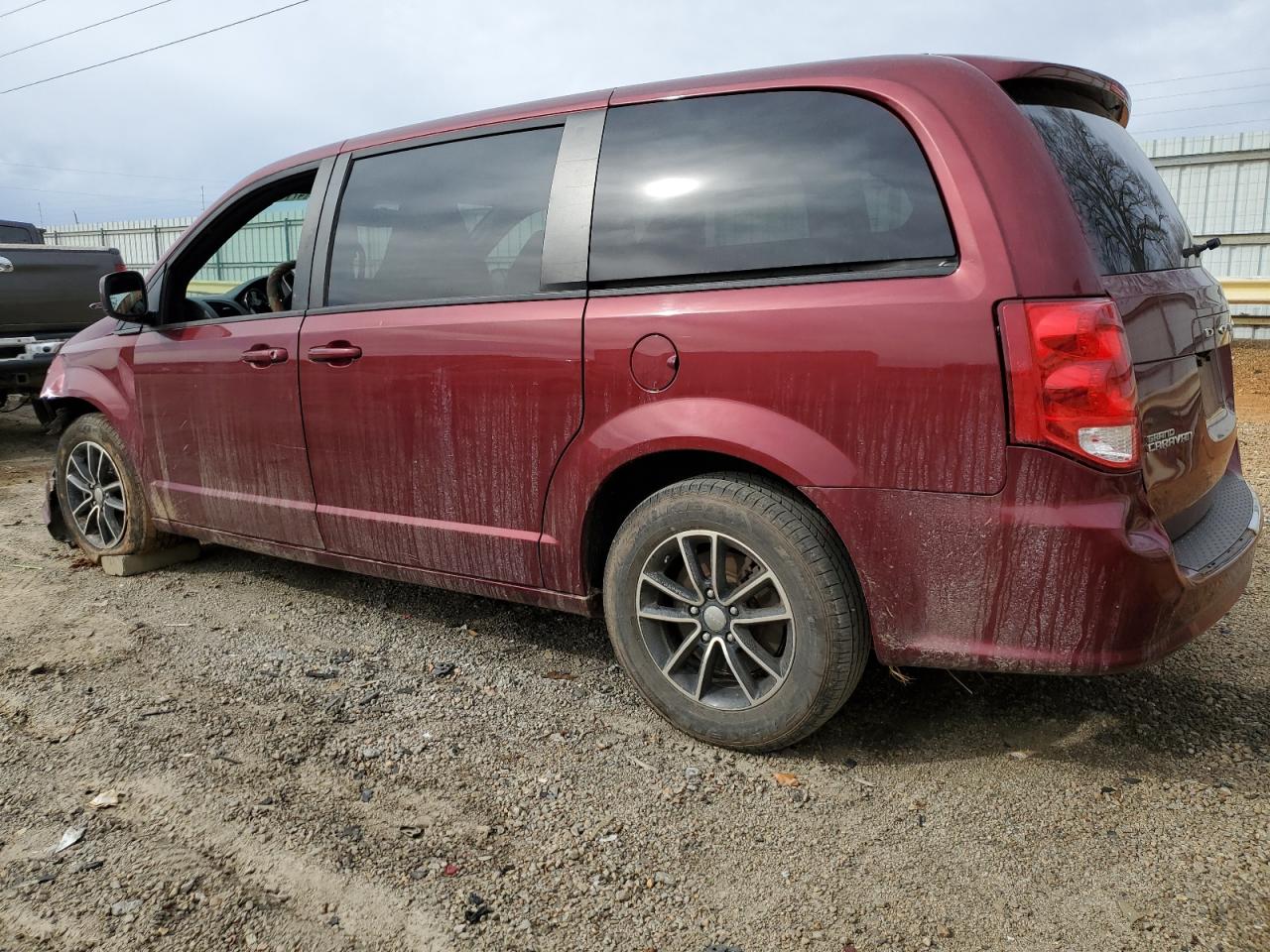 2019 Dodge Caravan VIN 2C4RDGEG8KR535502 Copart auction photo, front end / side damage thumbnail 2