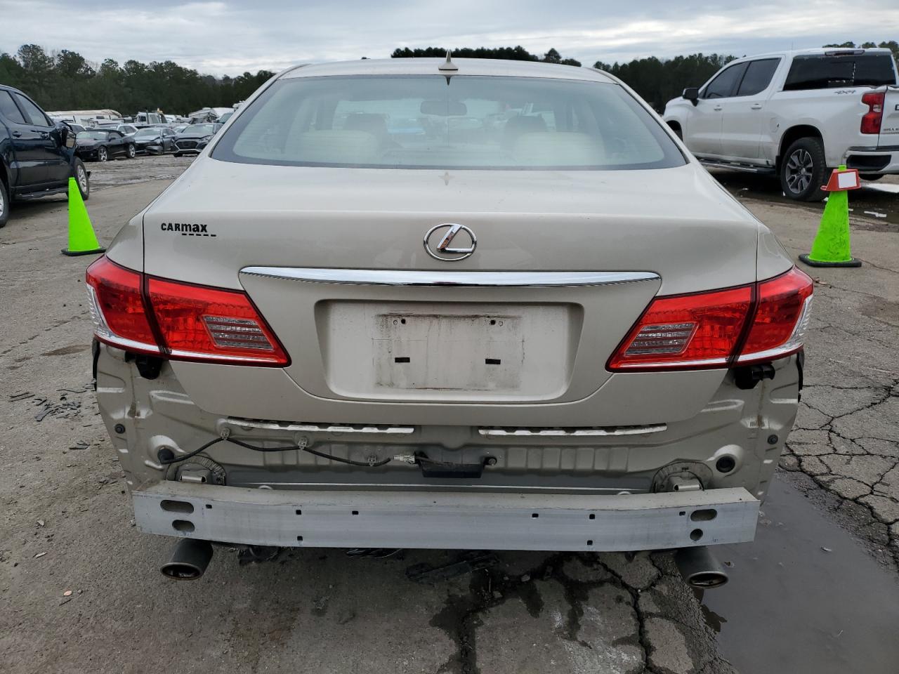 2010 Lexus ES VIN JTHBK1EG8A2407275 Copart auction photo, rear end / side damage thumbnail 6