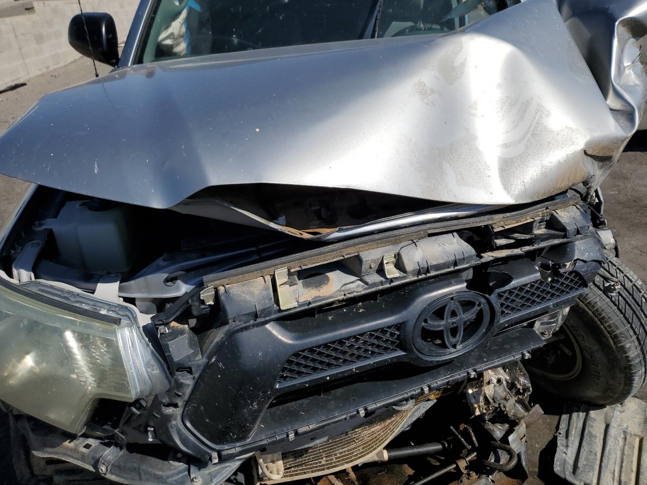2015 Toyota Tacoma VIN 3TMLU4EN7FM171489 Copart auction photo, front end / side damage thumbnail 12