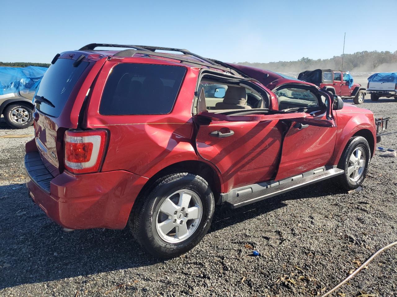 2012 Ford Escape VIN 1FMCU0DG4CKA62708 Copart auction photo, top/roof damage thumbnail 3