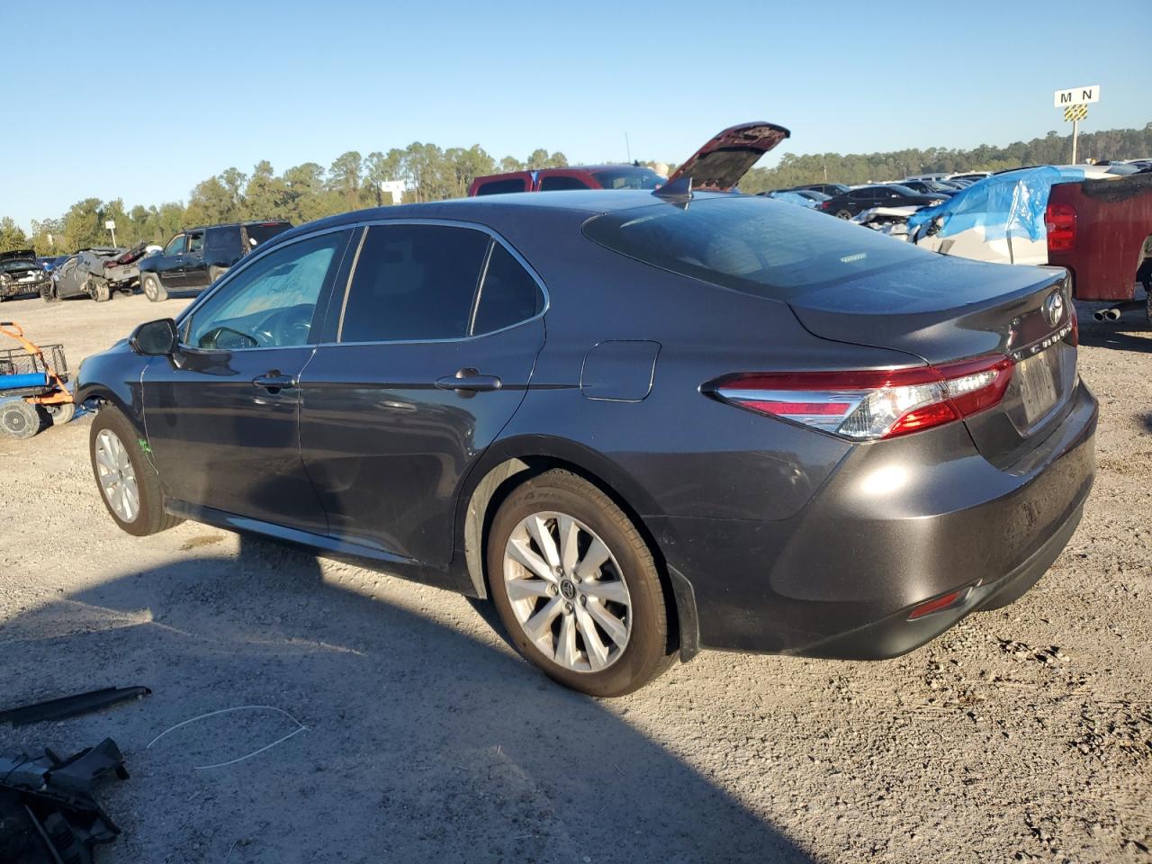 2020 Toyota Camry VIN 4T1C11AK3LU995284 Copart auction photo, front end damage thumbnail 2