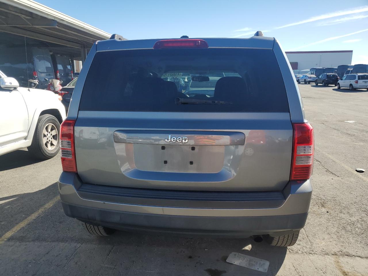 2012 Jeep Liberty (Patriot) VIN 1C4NJPBB5CD626845 Copart auction photo, front end damage thumbnail 6