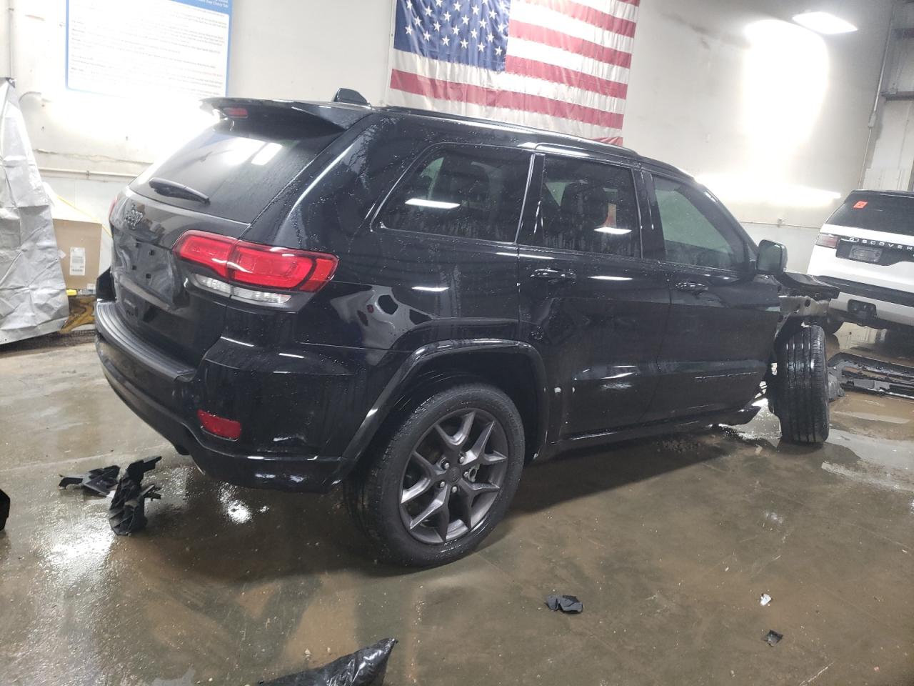 2021 Jeep Grand Cherokee VIN 1C4RJFBG4MC887558 Copart auction photo, front end damage thumbnail 3