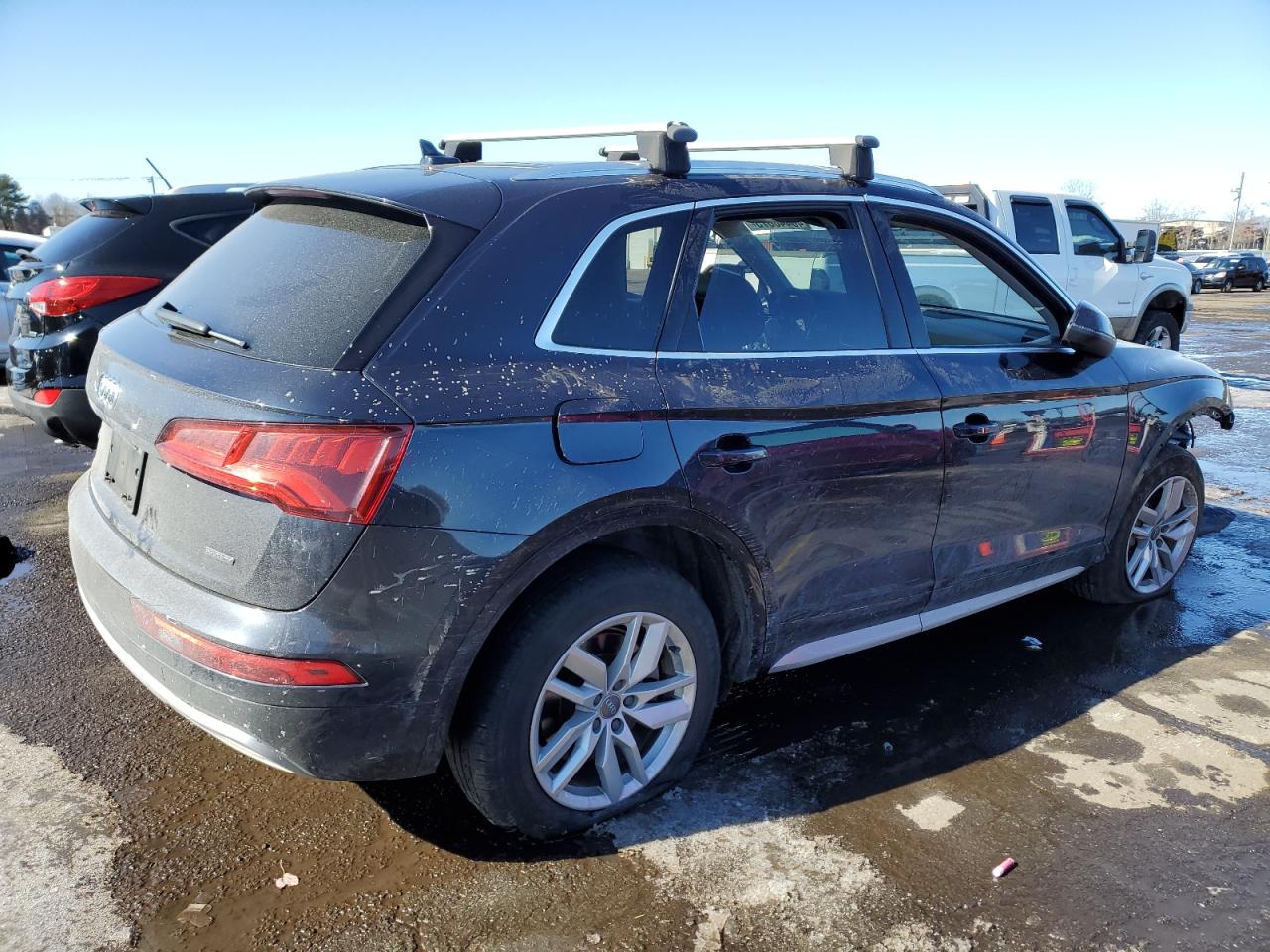 2020 Audi Q5 VIN WA1ANAFY8L2021934 Copart auction photo, front end damage thumbnail 3