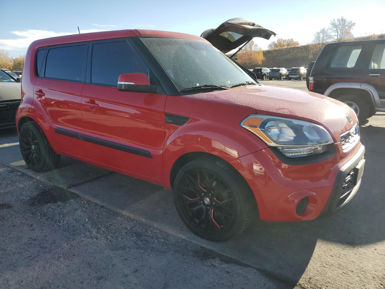2012 KIA Soul VIN KNDJT2A65C7375338 Copart auction photo, vandalism / side damage thumbnail 4