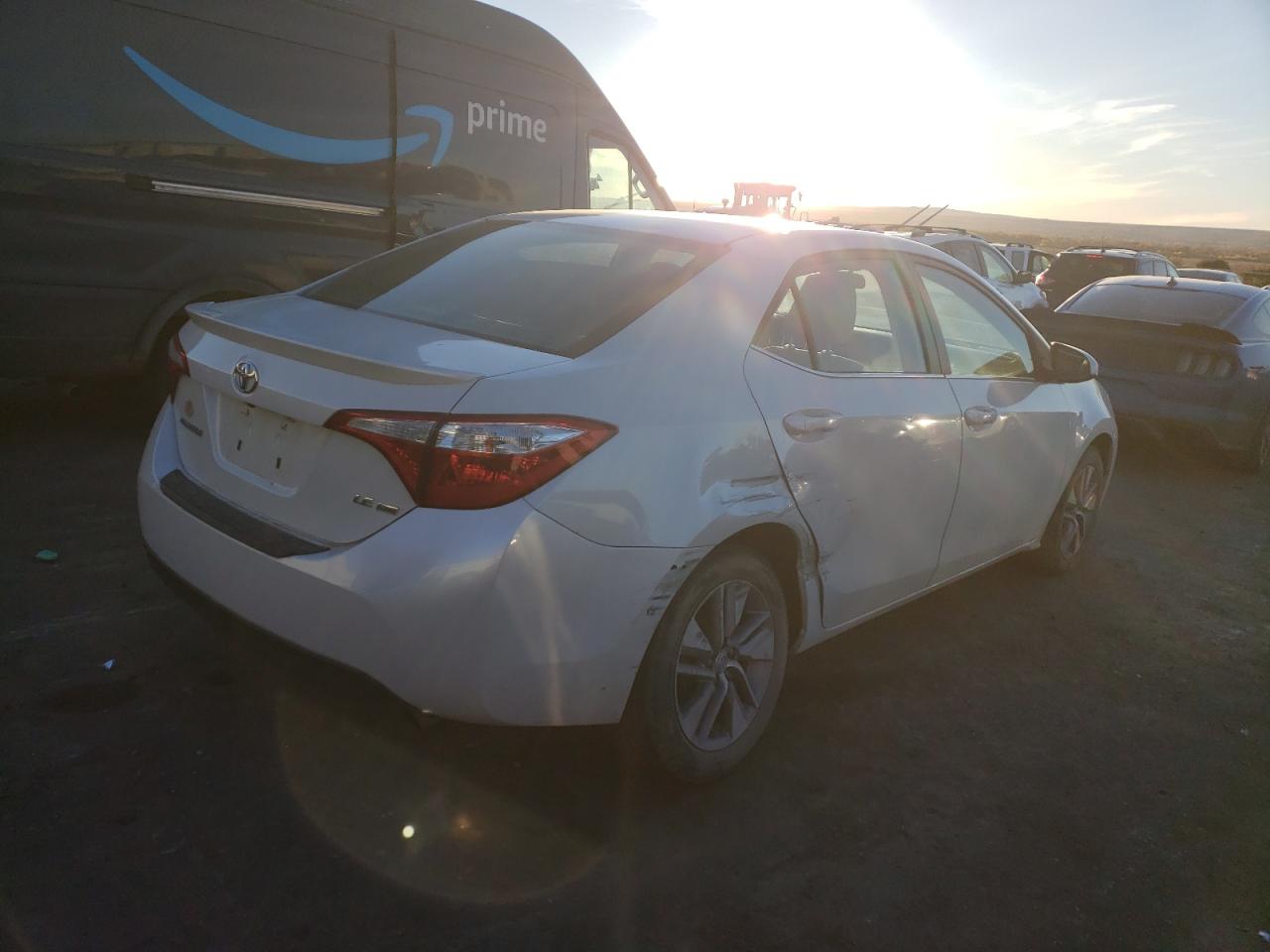 2015 Toyota Corolla VIN 5YFBPRHE7FP261889 Copart auction photo, side / undercarriage damage thumbnail 3