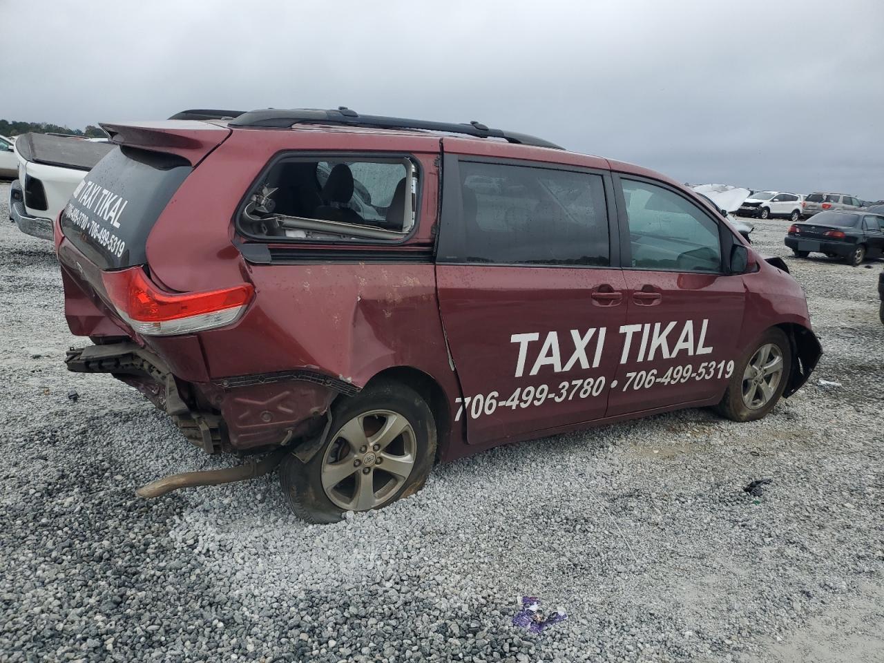 2012 Toyota Sienna VIN 5TDKK3DC0CS230177 Copart auction photo, rear end / front end damage thumbnail 3