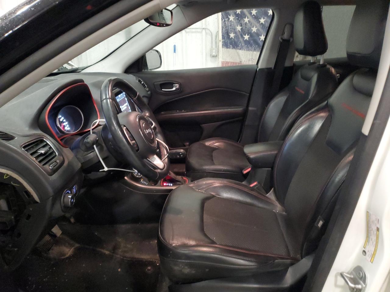 2018 Jeep Compass VIN 3C4NJDDB3JT280863 Copart auction photo, side damage thumbnail 7