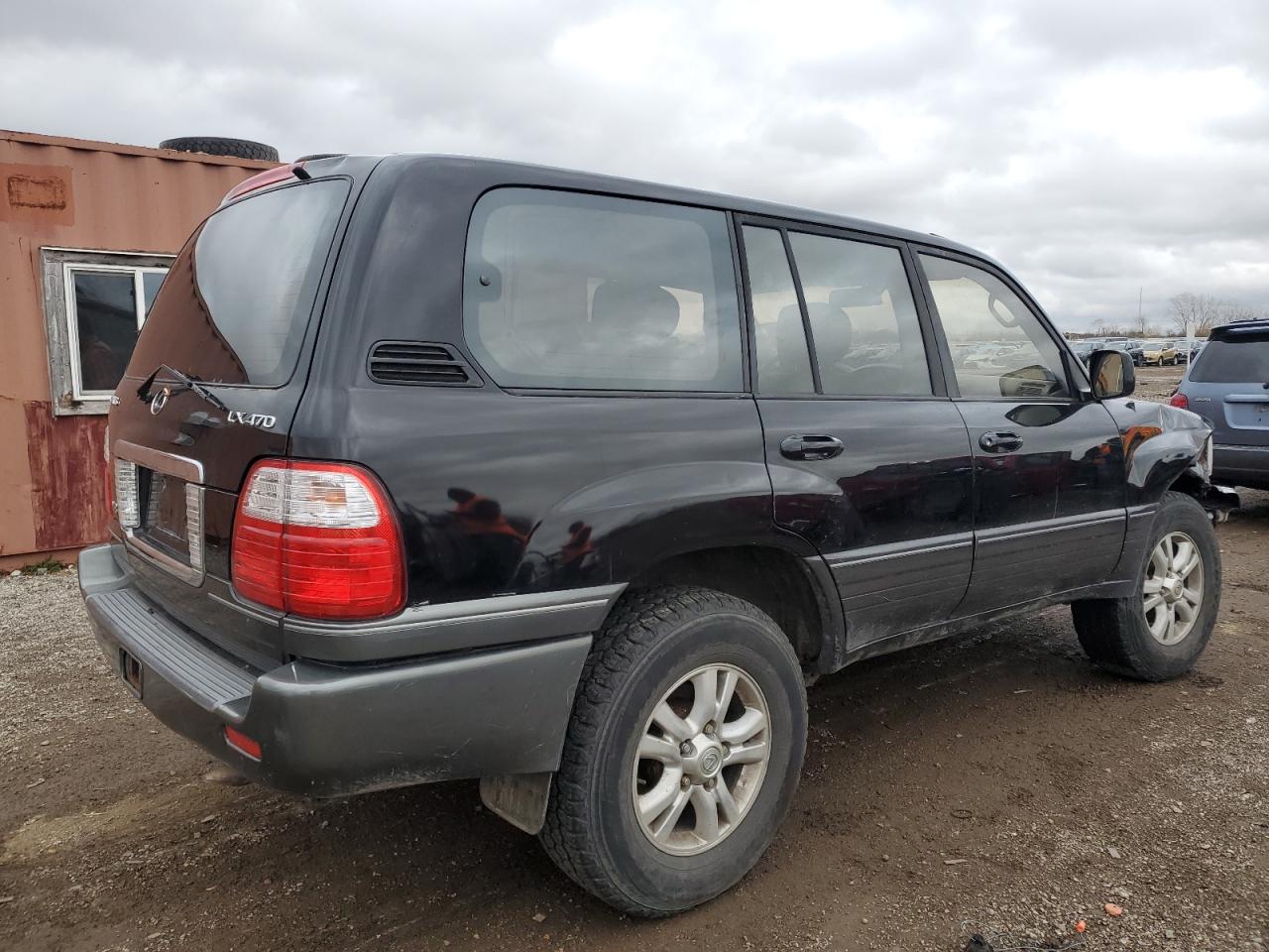 2003 Lexus LX VIN JTJHT00W333526380 Copart auction photo, front end / minor dent/scratches damage thumbnail 3